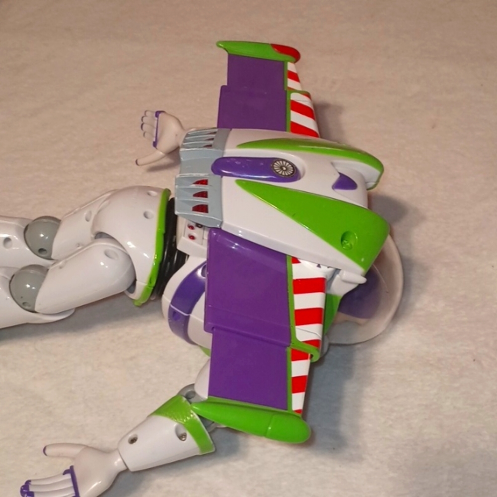 Disney Pixar Buzz Light Year Space Ranger from toy story - Picture 9 of 10